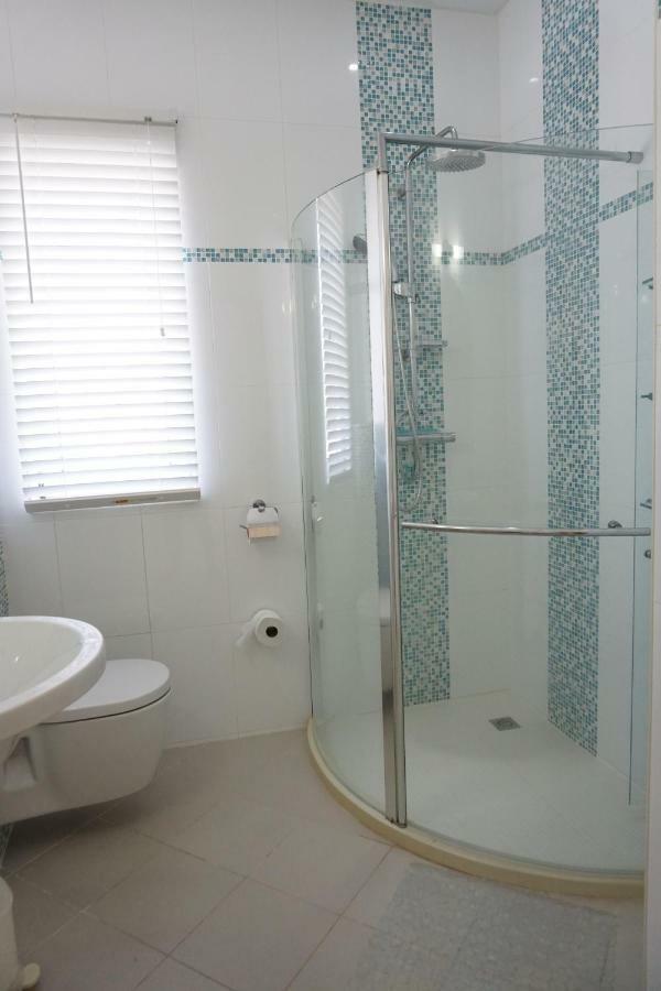 Self Contained Apartment With Private Kitchen Higher Heights, Barbados Christ Church Bagian luar foto