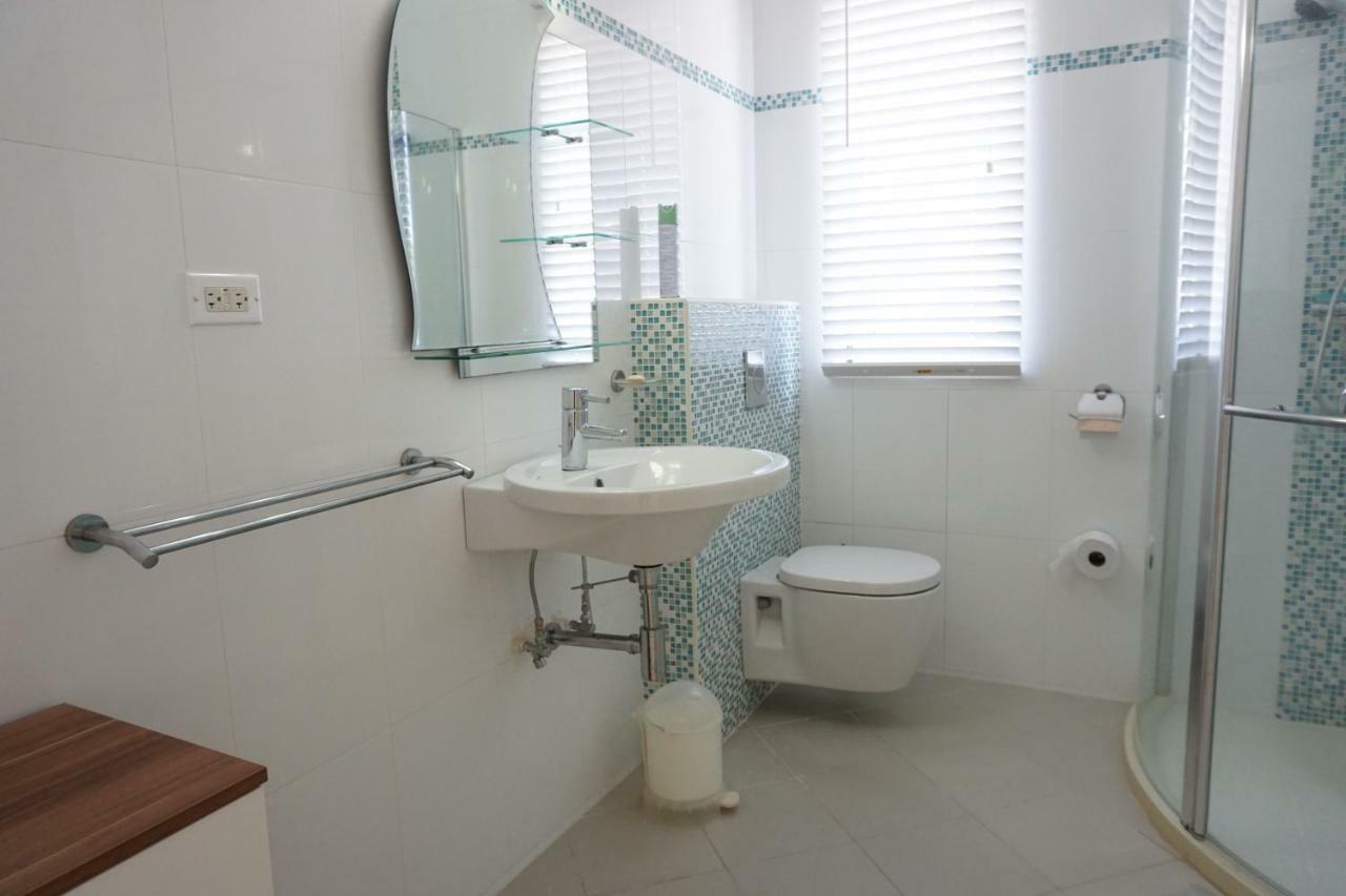 Self Contained Apartment With Private Kitchen Higher Heights, Barbados Christ Church Bagian luar foto