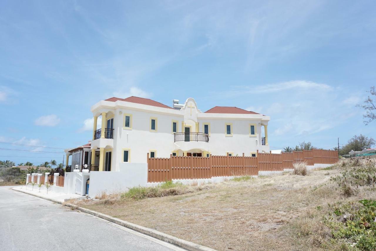 Self Contained Apartment With Private Kitchen Higher Heights, Barbados Christ Church Bagian luar foto