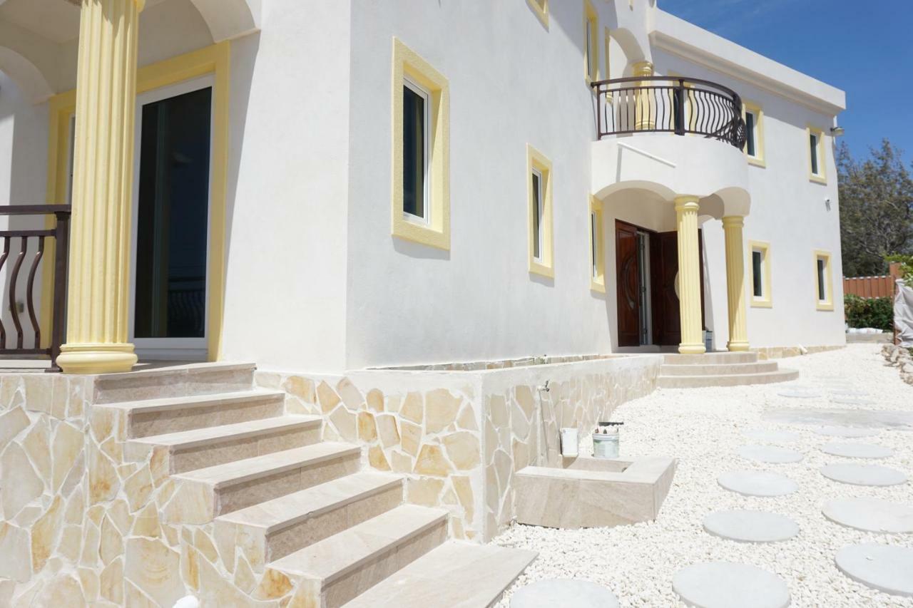Self Contained Apartment With Private Kitchen Higher Heights, Barbados Christ Church Bagian luar foto